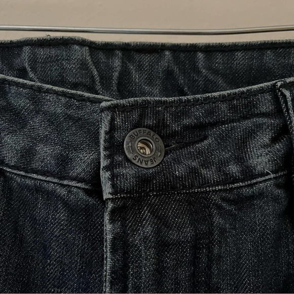 Men’s Buffalo Sigmund Style Slim Fit Embroidered Distressed Jeans Size 33 - Picture 4 of 8